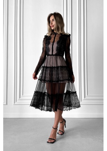Transparent speckled dress with lace, beige lining