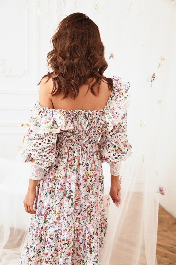 Krestjanka sundress of sewing with floral print