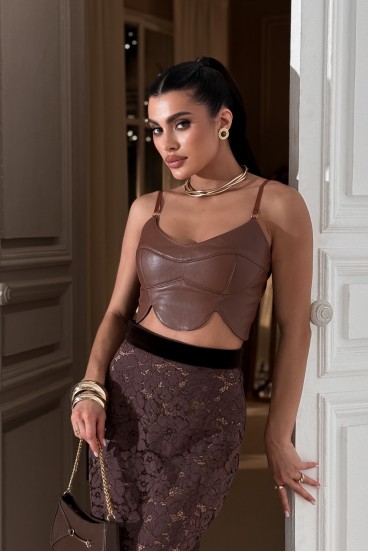Faux leather crop top with straps  — chocolate, S