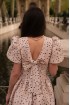 Loose-fitting midi dress made of Italian fabric