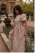 Loose-fitting midi dress made of Italian fabric