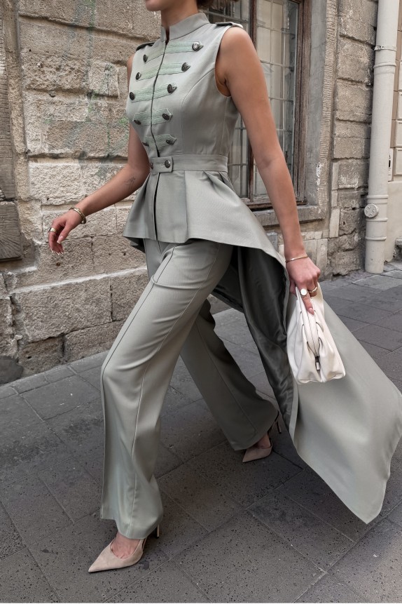 Military-style tailcoat vest in Italian fabric, featuring a train.