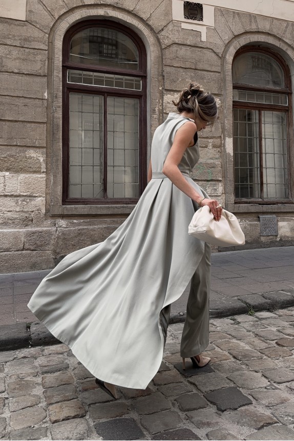 Military-style tailcoat vest in Italian fabric, featuring a train.