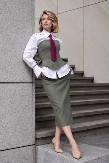 Corset in Italian fabric with a peplum