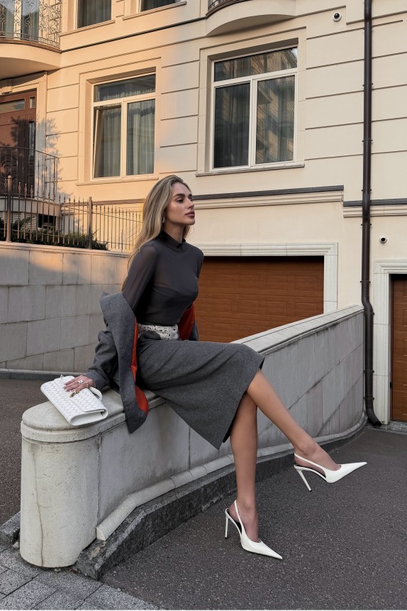 Midi pencil skirt with crochet yoke