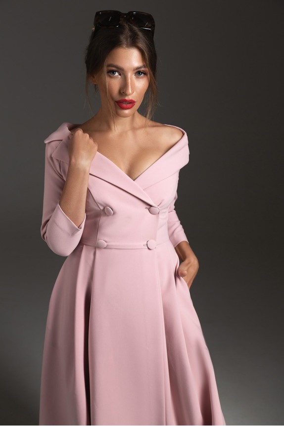 Dress on a wrap with semi-open shoulders
