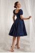Velvet dress with flashlight sleeves
