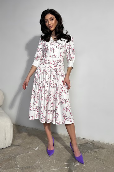 Cotton dress with collar, double-breasted closure