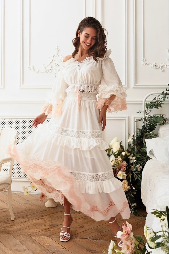Florencia cotton suit with embroidery