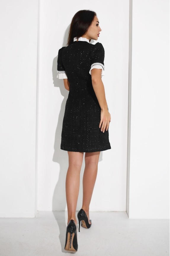 Short tweed dress with pleated