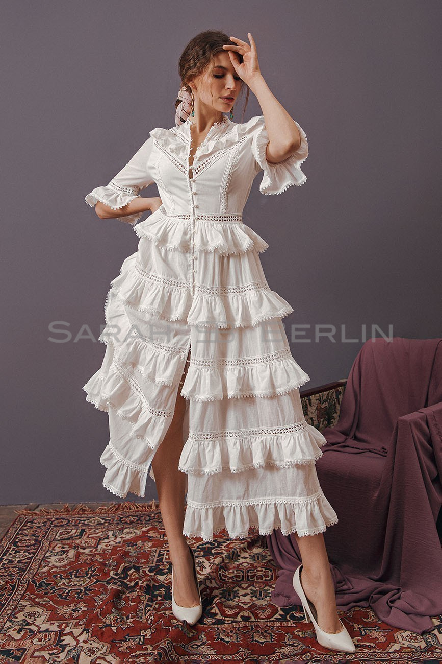 Cotton dress with rims with lace