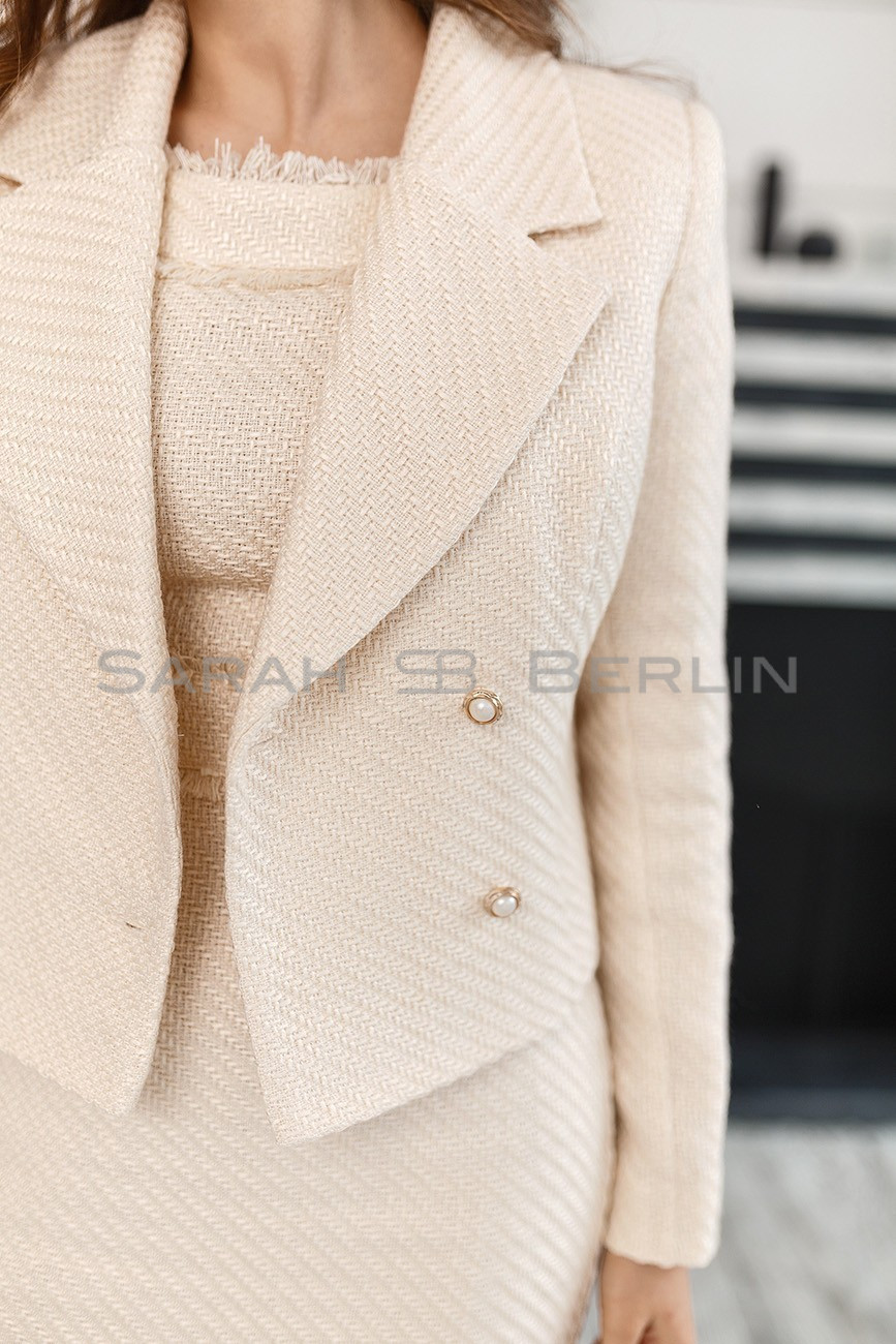 Tweed suit: cropped jacket with a dress