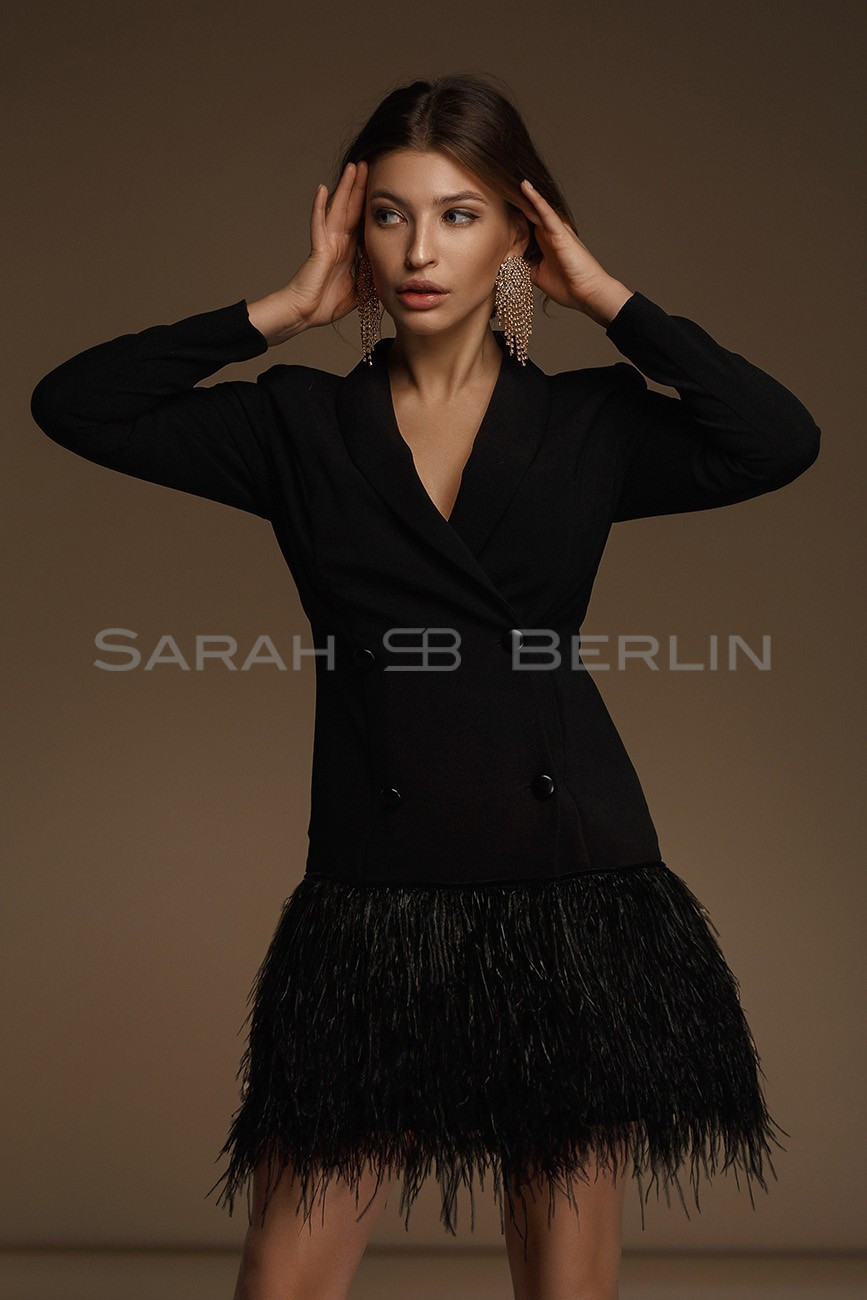 Dress jacket with feathers