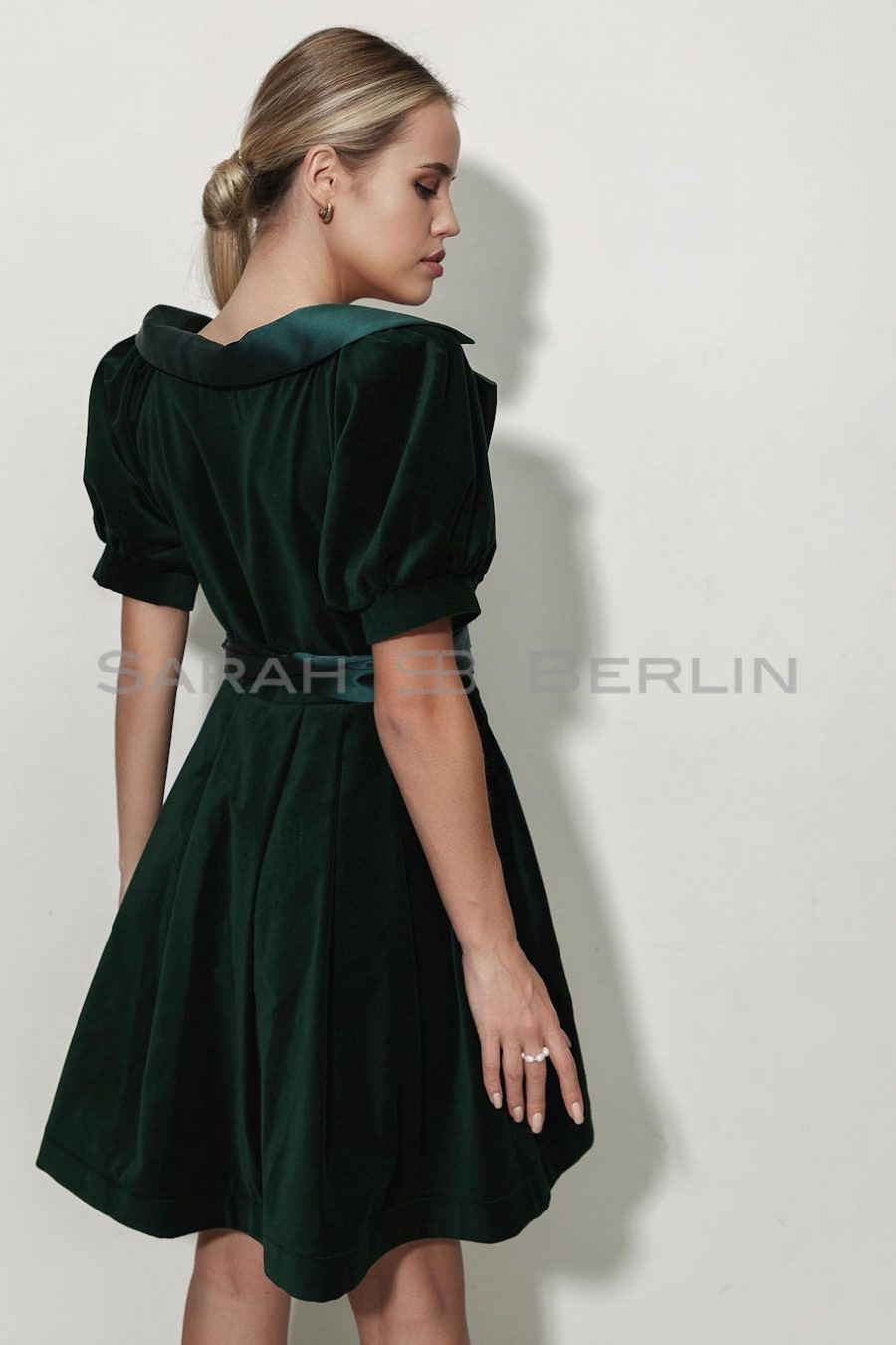 Short velvet wrap dress with satin collar