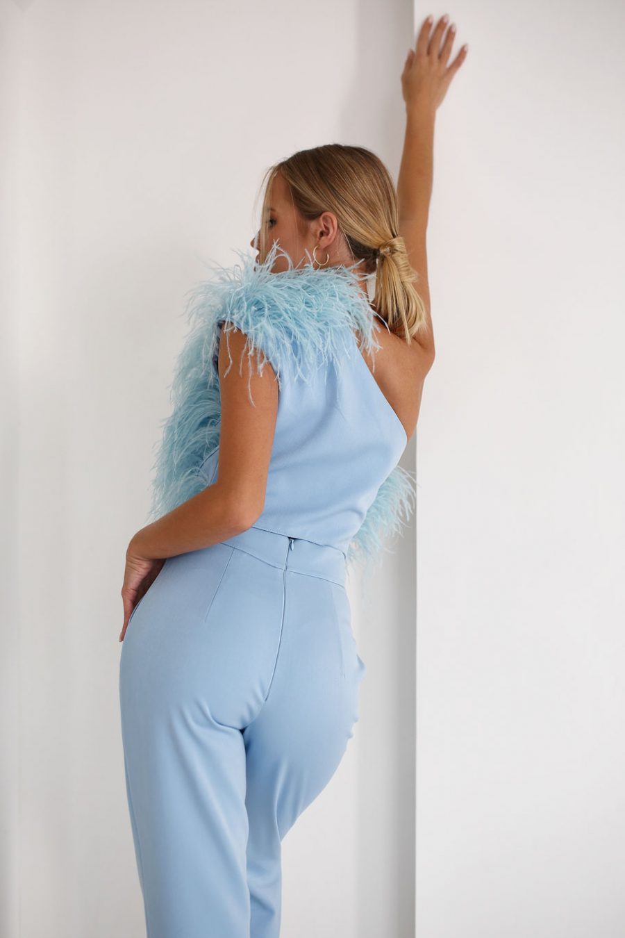 Suit with feathers one shoulder crop top with wide leg pants
