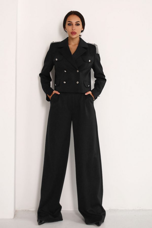 Suit with trousers and crop jacket with epaulettes