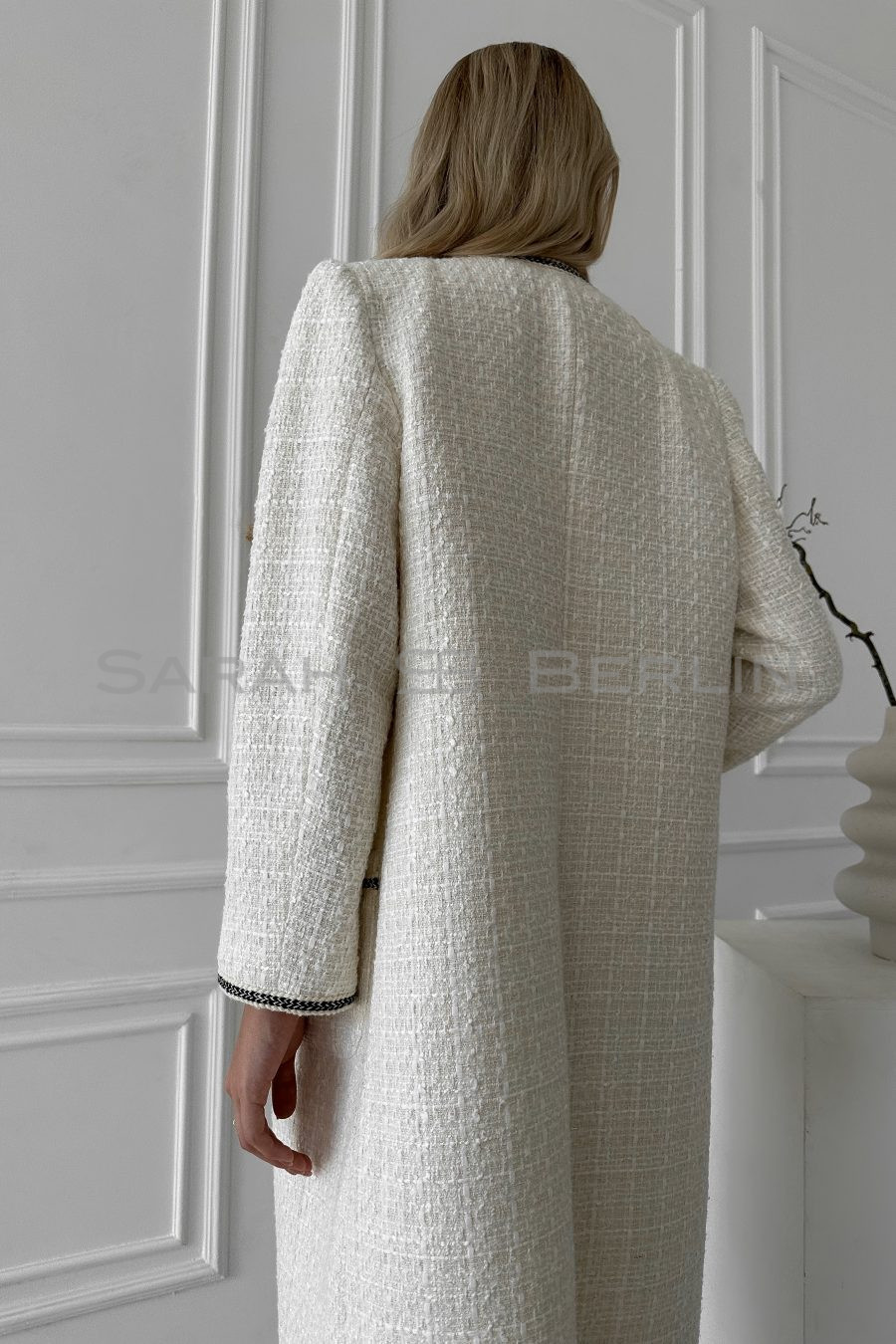 Tweed cardigan without collar, with patch pockets