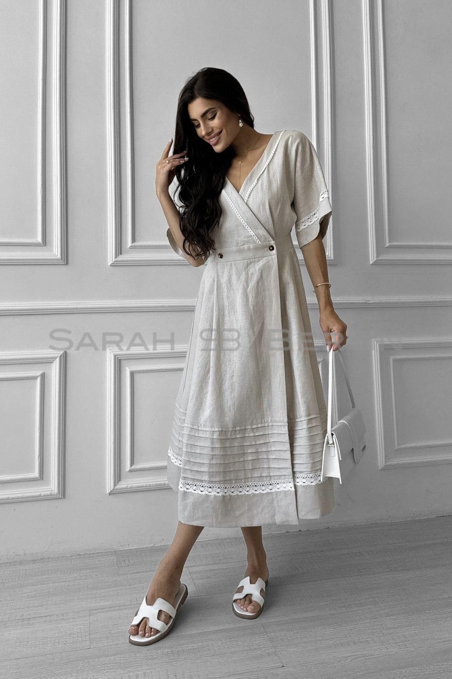 Linen wrap dress with one-piece sleeves and lace