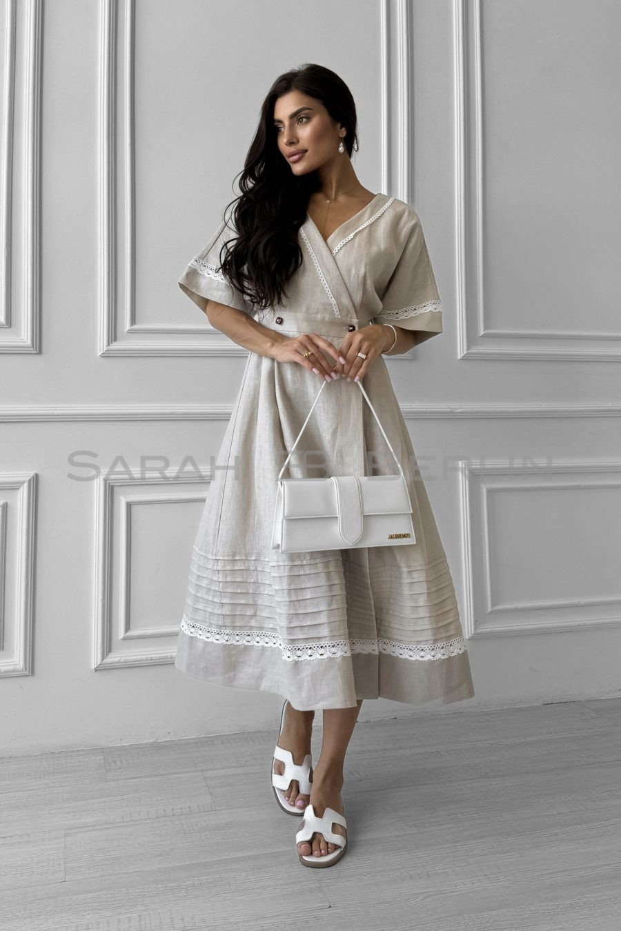 Linen wrap dress with one-piece sleeves and lace