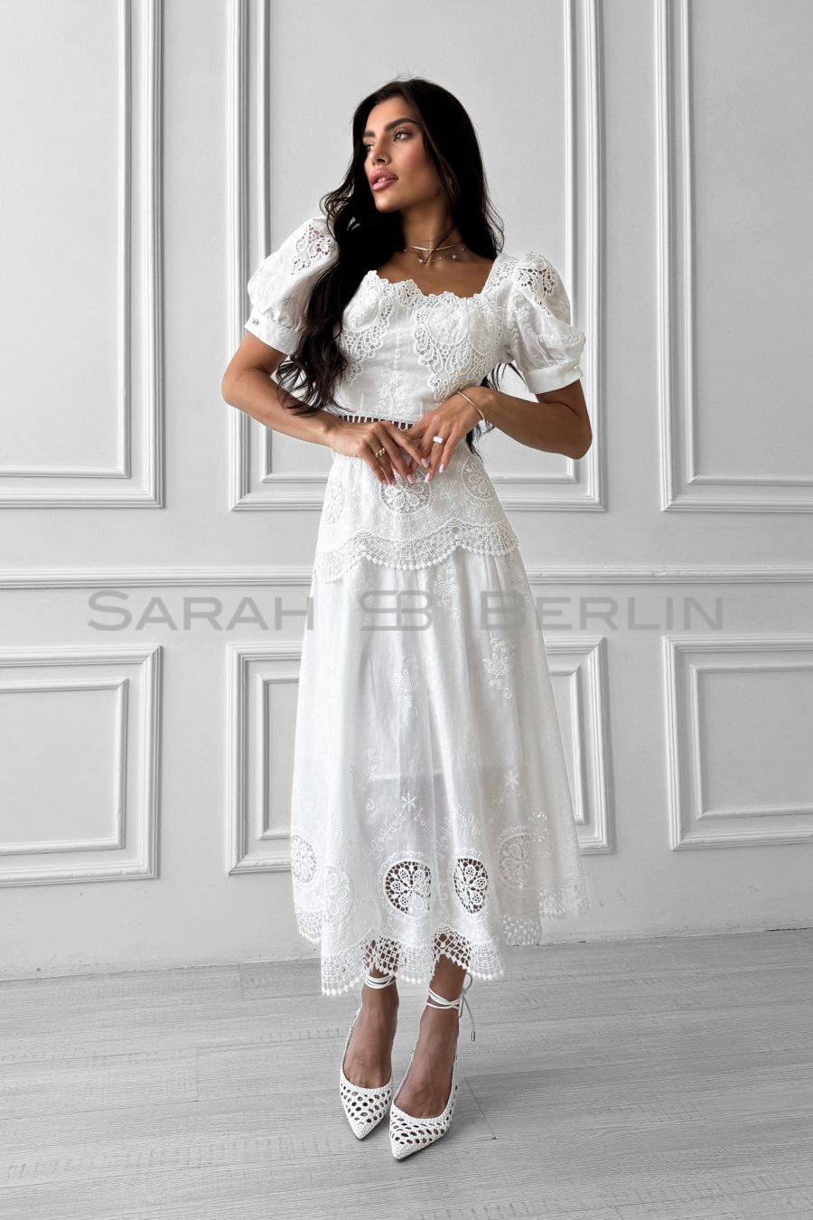 A-line skirt made of cambric with openwork embroidery