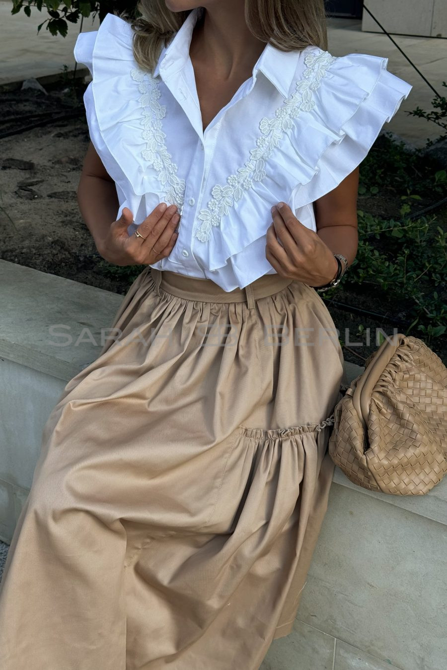 Asymmetrical full cotton skirt