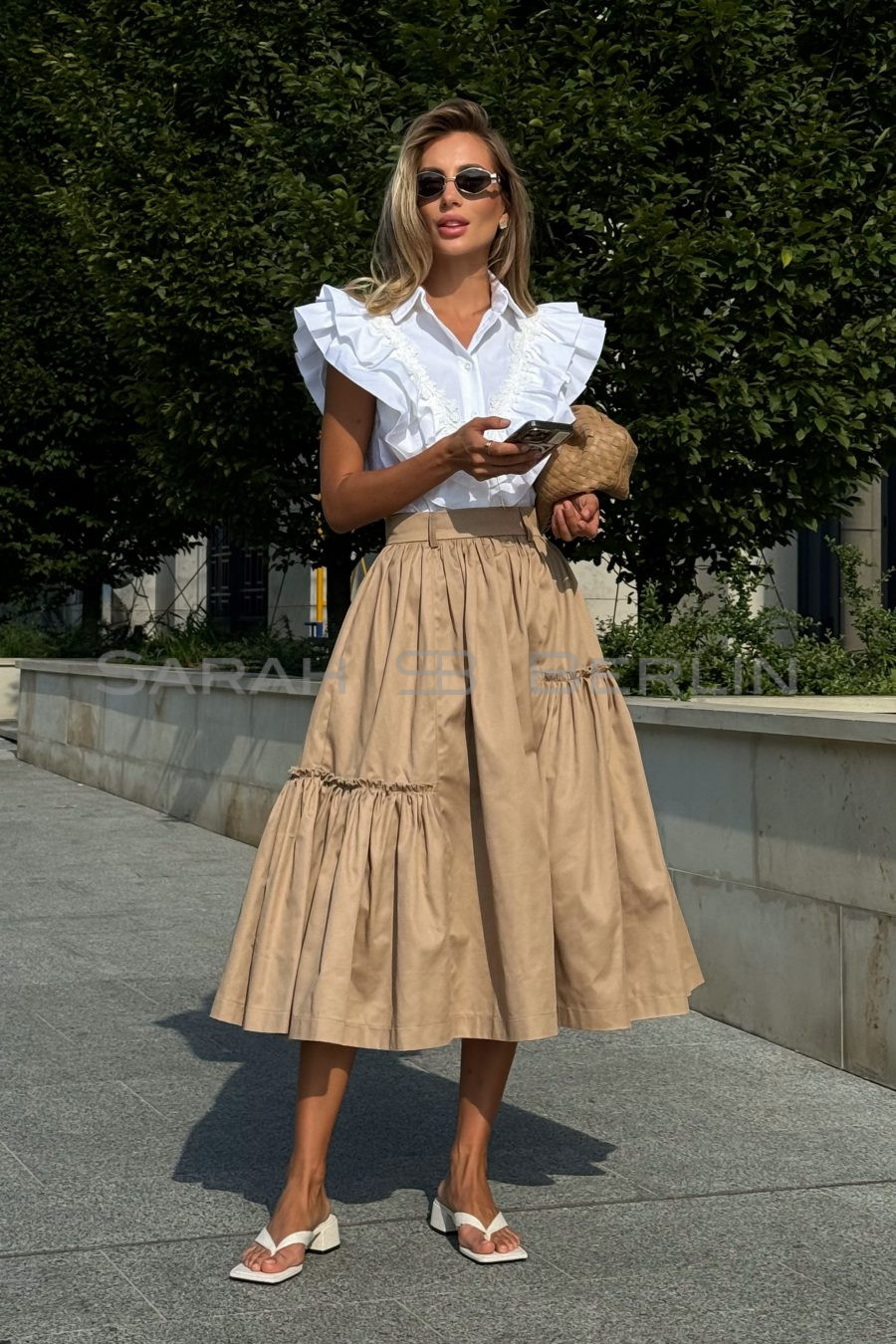 Asymmetrical full cotton skirt