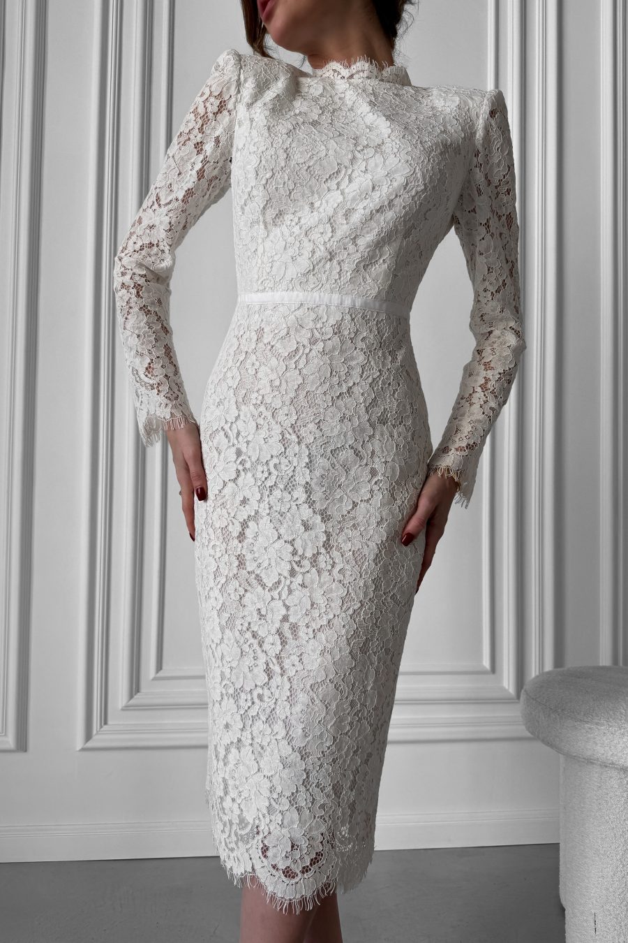 Lace, silhouette midi dress, with an open back, with a removable bow