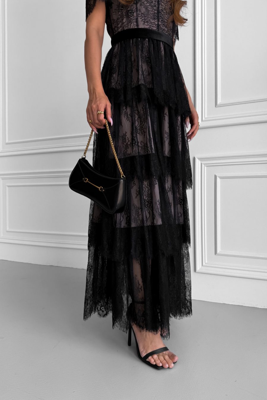Long lace dress with tiers, Chantilly, on beige lining