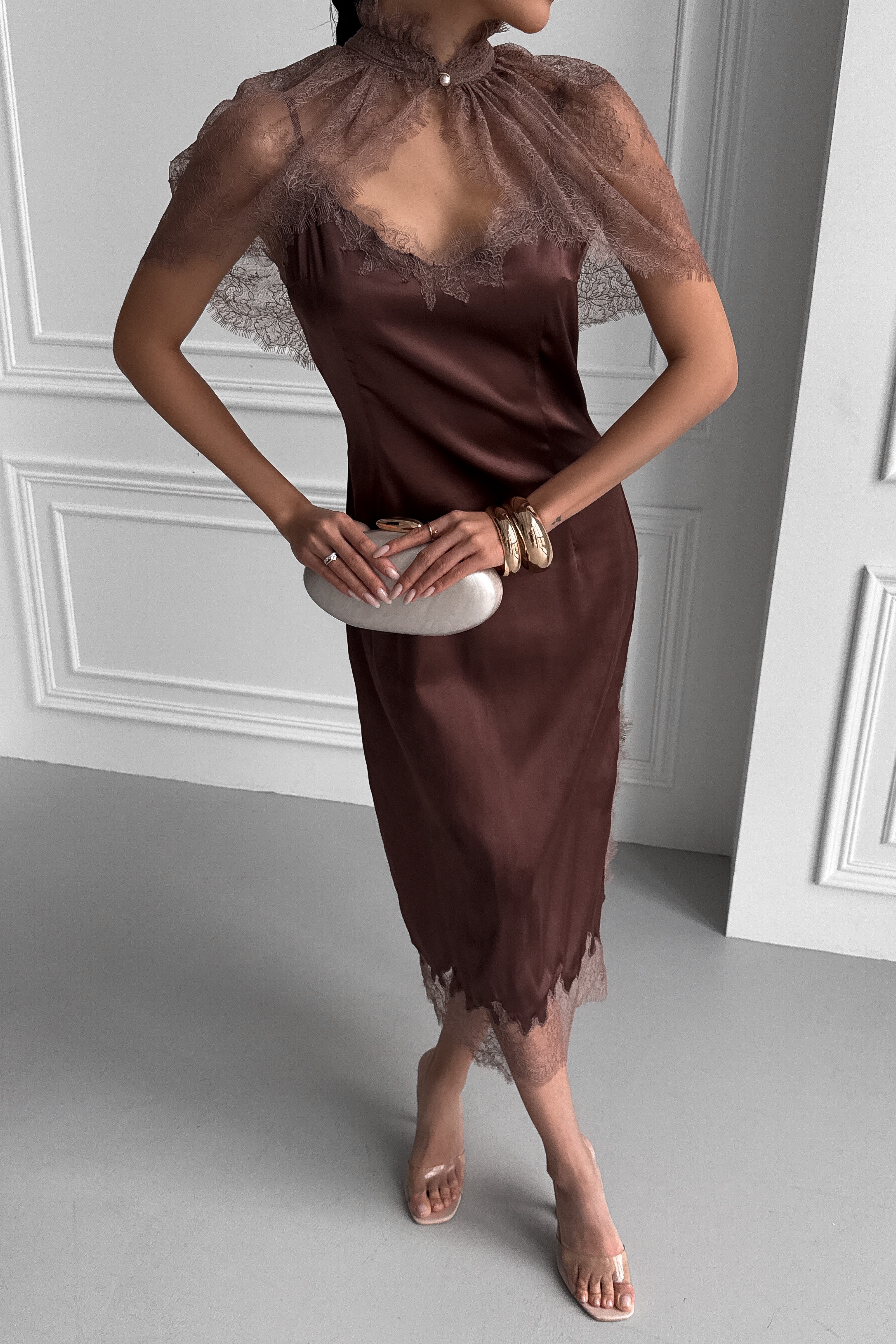 IMG_2576-2 Платье из натурального шелка на бретельках с кружевом в бельевом стиле