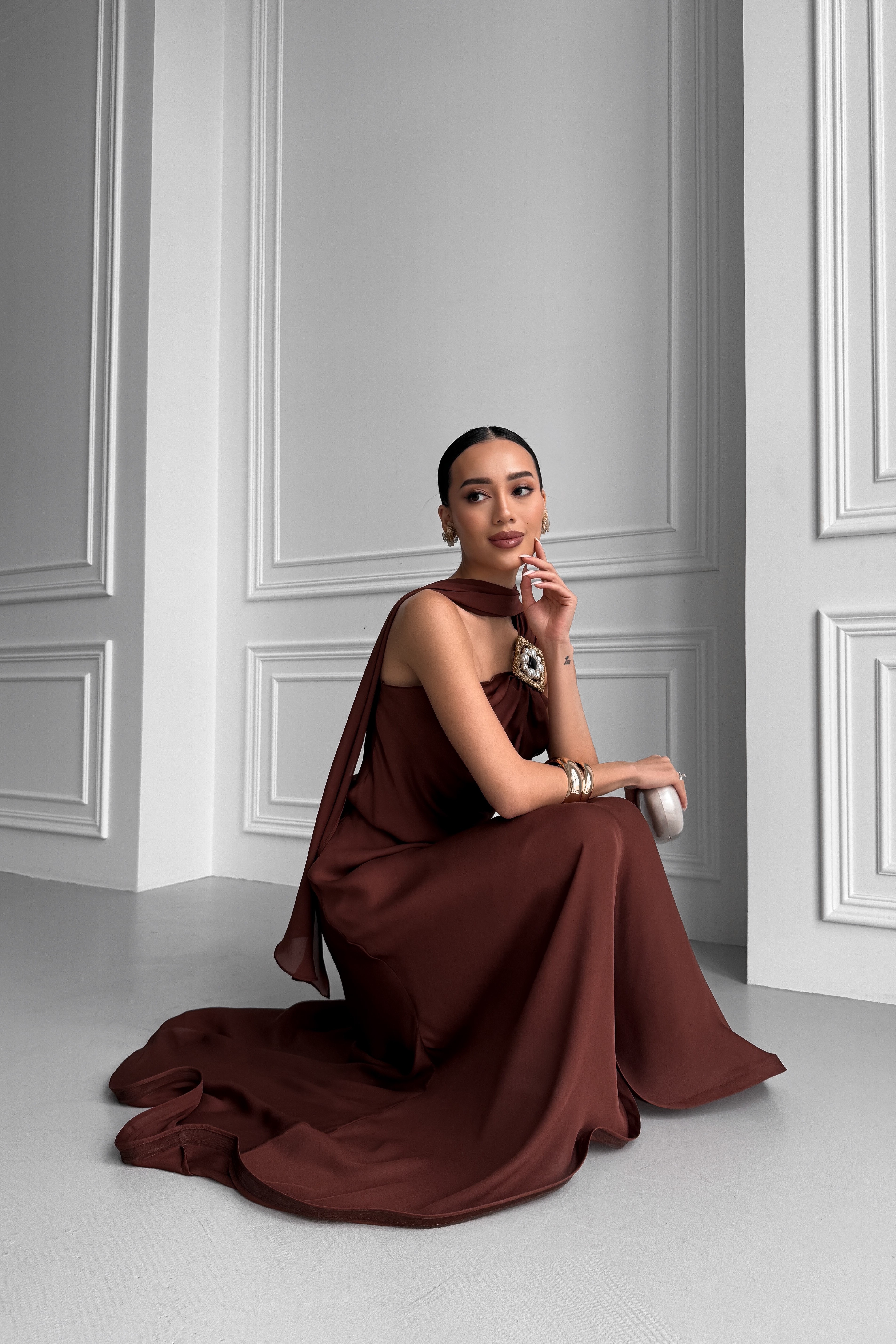 IMG_2709-2 Вечернее длинное платье из натурального шелка на одно плечо, с шалью