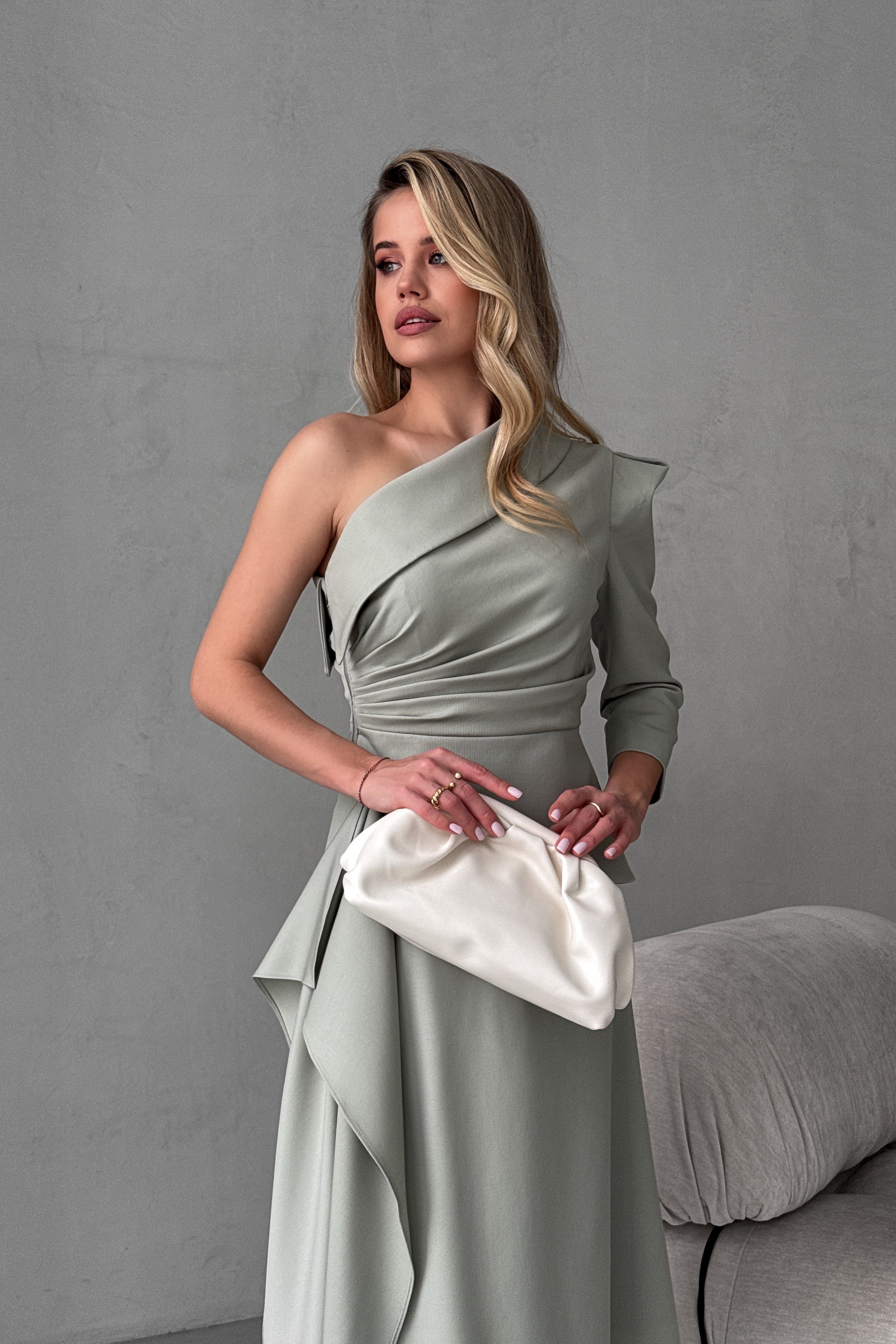 IMG_7799-2 Асимметричный топ на одно плечо, с баской